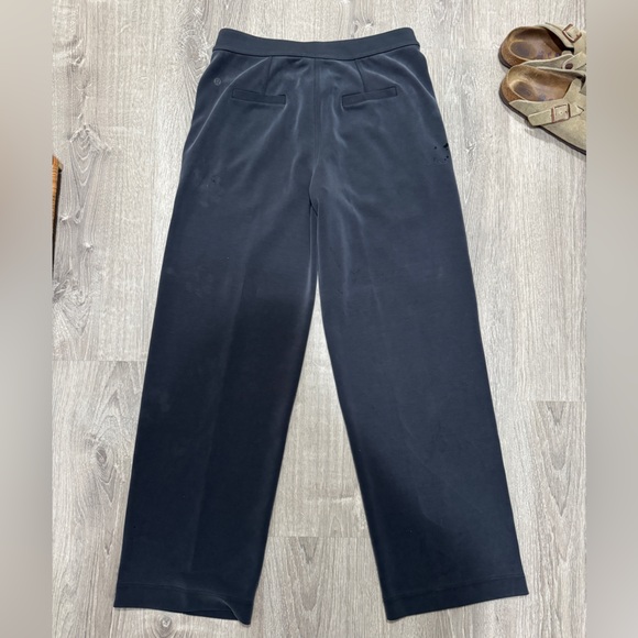 Lululemon Softstreme Pintuck Mid Rise Pant - Picture 4 of 5